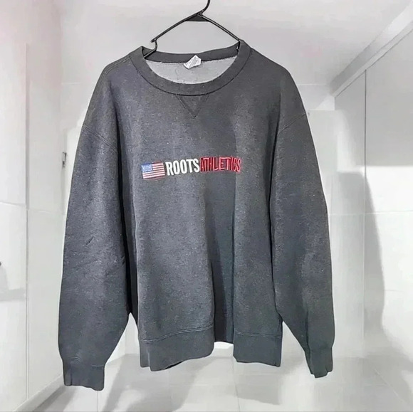 Roots Atletics Sweatshirt.  Size Xl - Picture 2 of 7